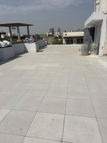 Parking in 3 BHK Apartment at Sohna Sector 35 – for Sale