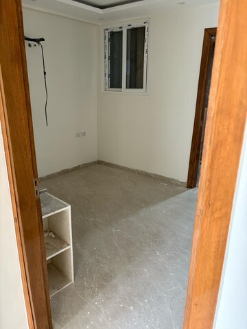 Room in 3 BHK Apartment at Sohna Sector 35 – for Sale