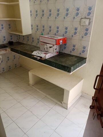Team Area in 1 BHK Builder Floor at Somajiguda – for Rent