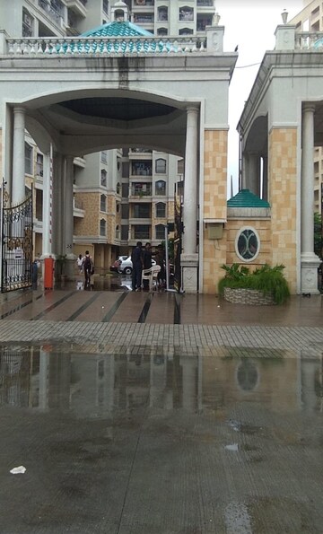 2 BHK Apartment For Rent in Thane West