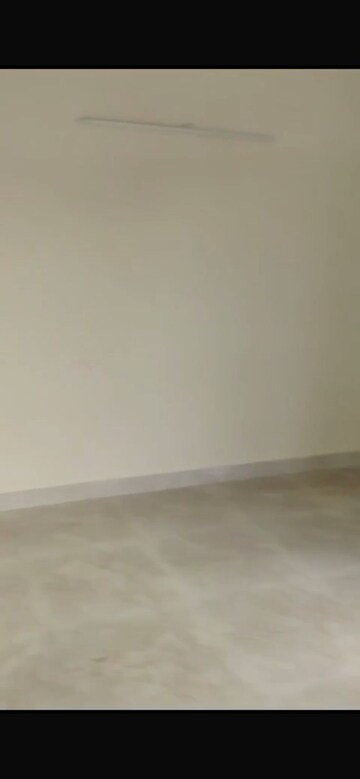Room in 3 BHK Builder Floor at Sector 85 – for Rent