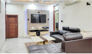 4 BHK Builder Floor For Rent in Sector 46