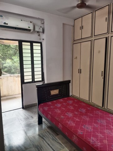 Bedroom in 2 BHK Builder Floor at Somajiguda – for Rent
