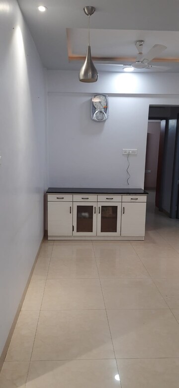 Room in 2 BHK Apartment at Oxford Premium, Wanowrie – for Sale