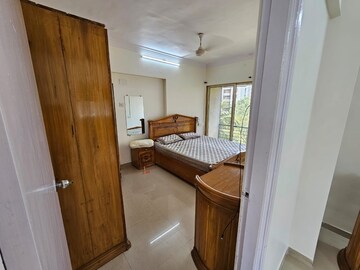Master Bedroom in 2 BHK Apartment at Montreal Tower, Andheri West – for Rent