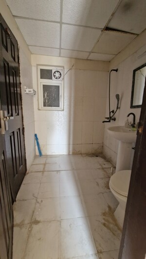 Bathroom in 3 BHK Apartment at Paramount Floraville, Sector 137 – for Sale