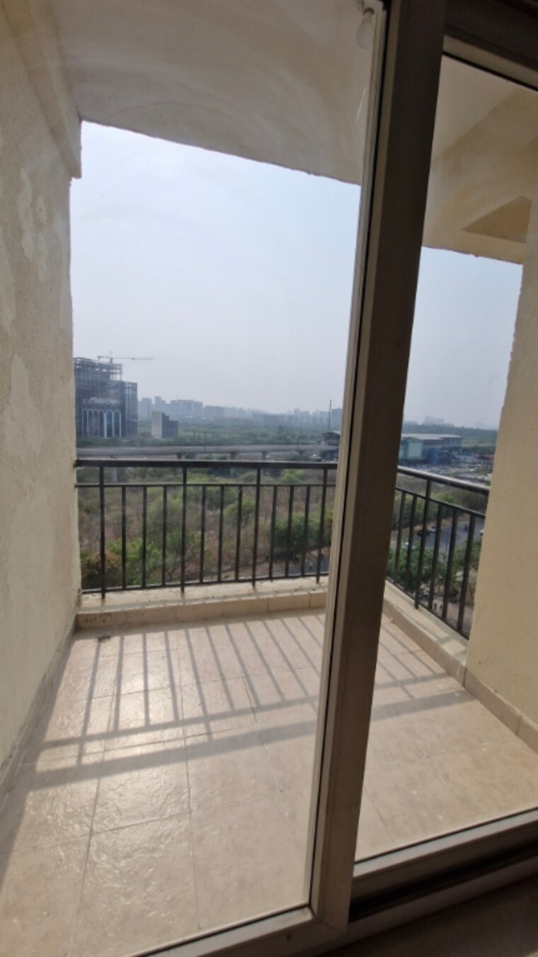 Balcony, paramount-floraville 3 Bedroom 1360 Sq.Ft. Apartment In Sector 137 Noida 8491945
