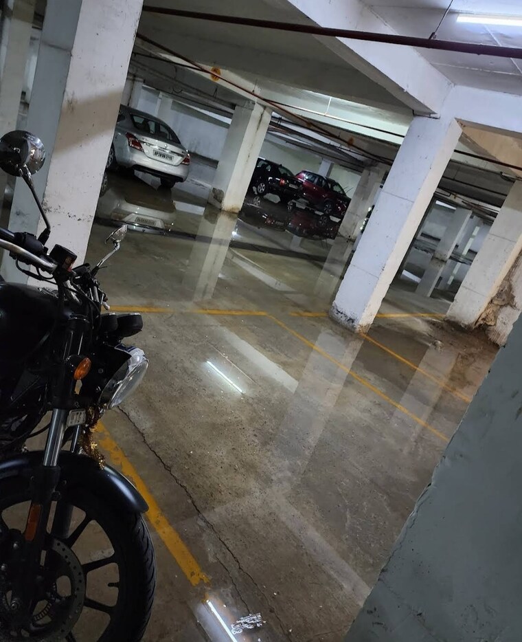  Parking, aditya-empress-towers 3 Bedroom 2385 Sq.Ft. Apartment In Shaikpet Hyderabad 8492067