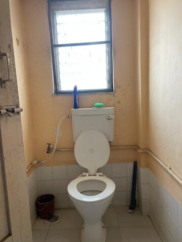 Bathroom in 1 RK Apartment at HDIL Dheeraj Upvan 1, Borivali East – for Rent