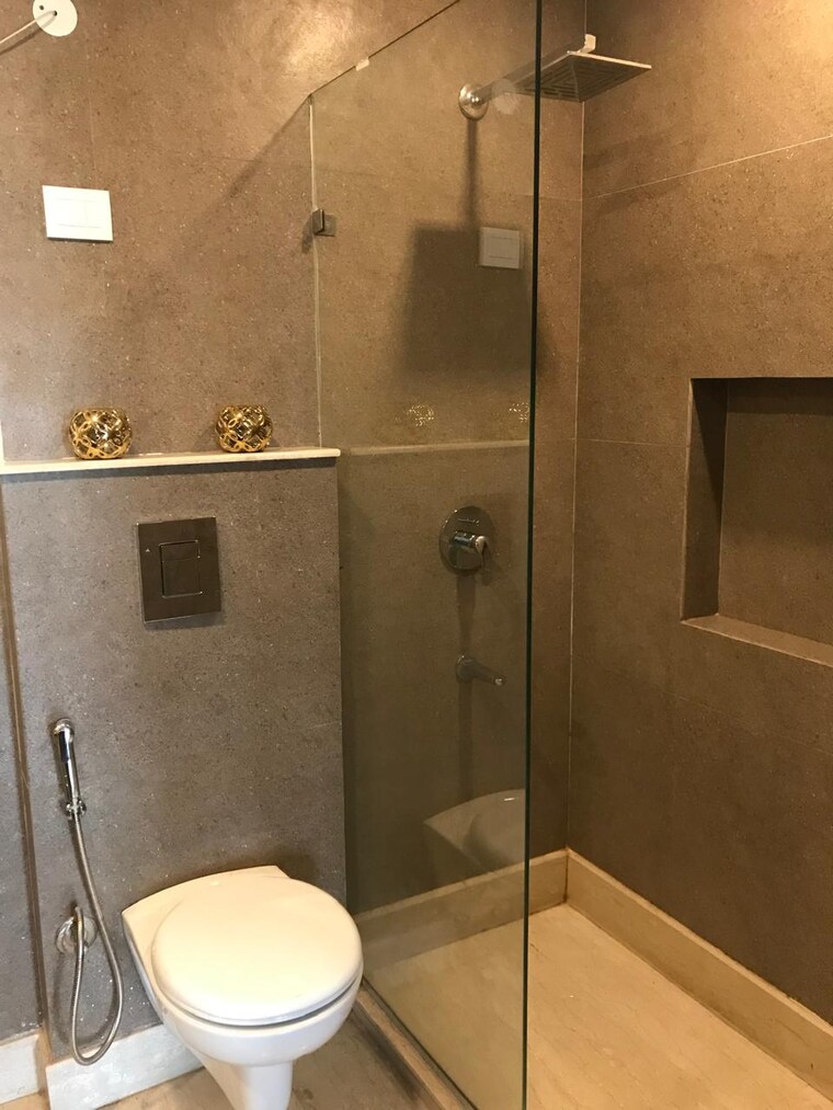 Bathroom, greater kailash i 3 Bedroom 2000 Sq.Ft. Builder Floor In Greater Kailash I Delhi 8492101
