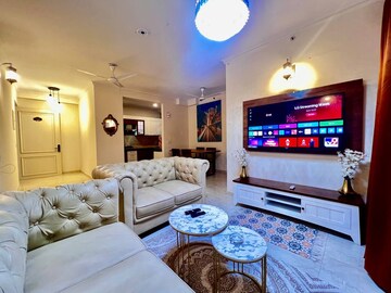 Bedroom in 3 BHK Apartment at Omaxe The Palace, Gomti Nagar – for Rent