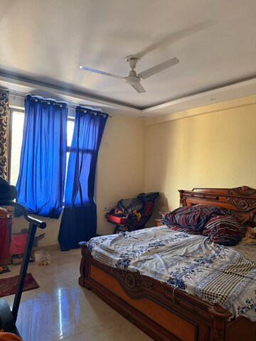 Bedroom in 4 BHK Apartment at The Aawas , Sector 39 – for Rent