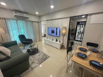 Living Room in 2 BHK Apartment at Darshan Aura, Byculla – for Sale