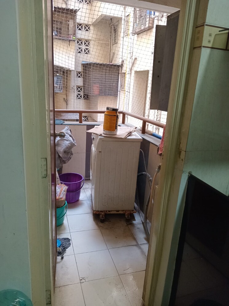 Bathroom, vyom-avinea 2 Bedroom 960 Sq.Ft. Apartment In Hadapsar Pune 8492459