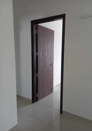 Room in 3 BHK Apartment at ND Passion Elite, Sarjapur Road – for Rent