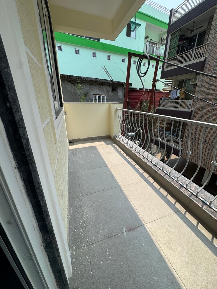 Balcony, sahastradhara road 2 Bedroom 1200 Sq.Ft. Builder Floor In Sahastradhara Road Dehradun 8492493