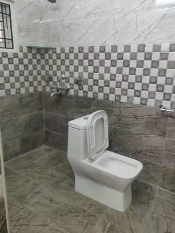 Bathroom in 3 BHK Apartment at Hill View Banjara Hills, Banjara Hills – for Rent
