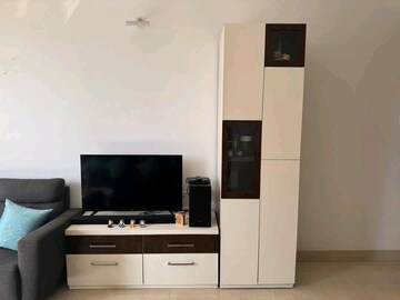 Furnished Amenities in 1.5 BHK Apartment at Runwal Forests, Kanjurmarg West – for Sale