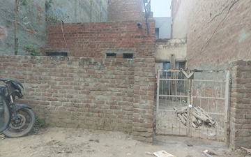 Plot For Sale in Sector 10