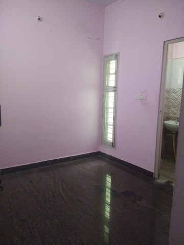 Bedroom in 2 BHK Independent House at Kammanahalli – for Rent
