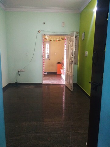 Living Room in 2 BHK Independent House at Kammanahalli – for Rent