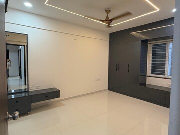Room in 3 BHK Apartment at Aakriti Miro, Nallagandla – for Rent