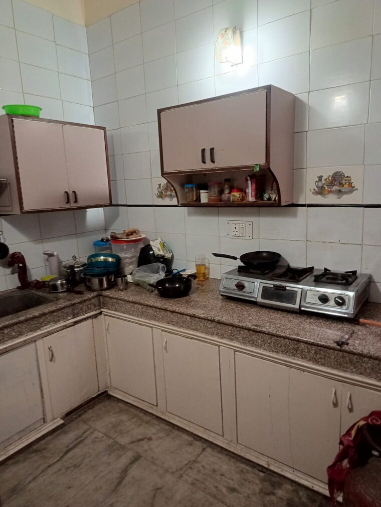 Kitchen, arun-vihar-sector-37 3 Bedroom 1800 Sq.Ft. Apartment In Sector 37 Noida 8492900