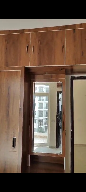 Building Lobby in 3 BHK Apartment at Omaxe Waterscapes, Gomti Nagar – for Rent