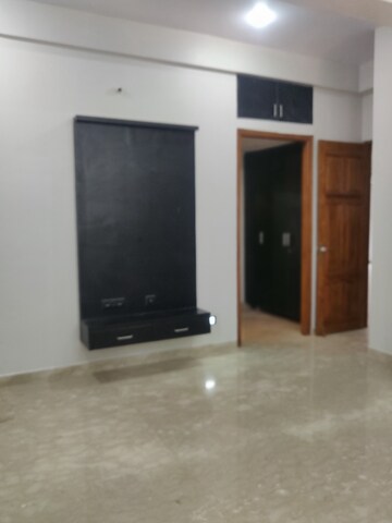Furnished Amenities in 3 BHK Apartment at Lotus Villa Banjara Hills, Banjara Hills – for Rent