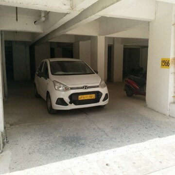 Parking in 2.5 BHK Apartment at Nirala Aspire, Panchsheel Green – for Sale