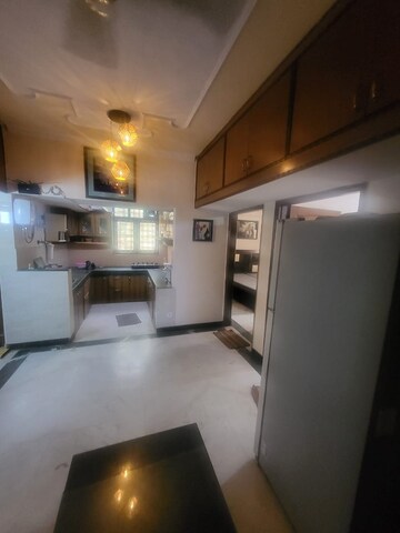 Kitchen in 3 BHK Builder Floor at Sector 47 – for Rent