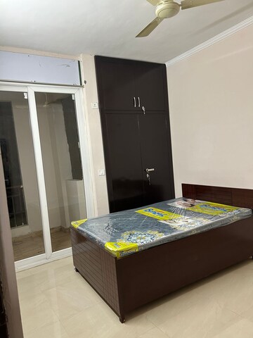 3 BHK Apartment For Rent in Amrapali Golf Homes, Sector 4, Greater Noida