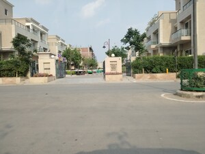  Plot For Sale in BPTP Astaire Gardens, Sector 70a