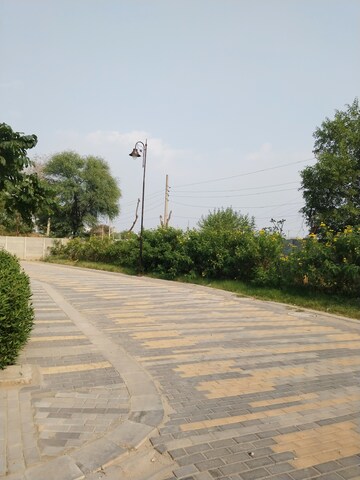  Plot – Garden View at BPTP Astaire Gardens, Sector 70a - for Sale