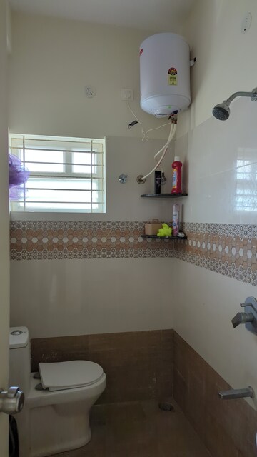 Attached Bathroom in 2 BHK Builder Floor at Uttarahalli Main Road – for Rent