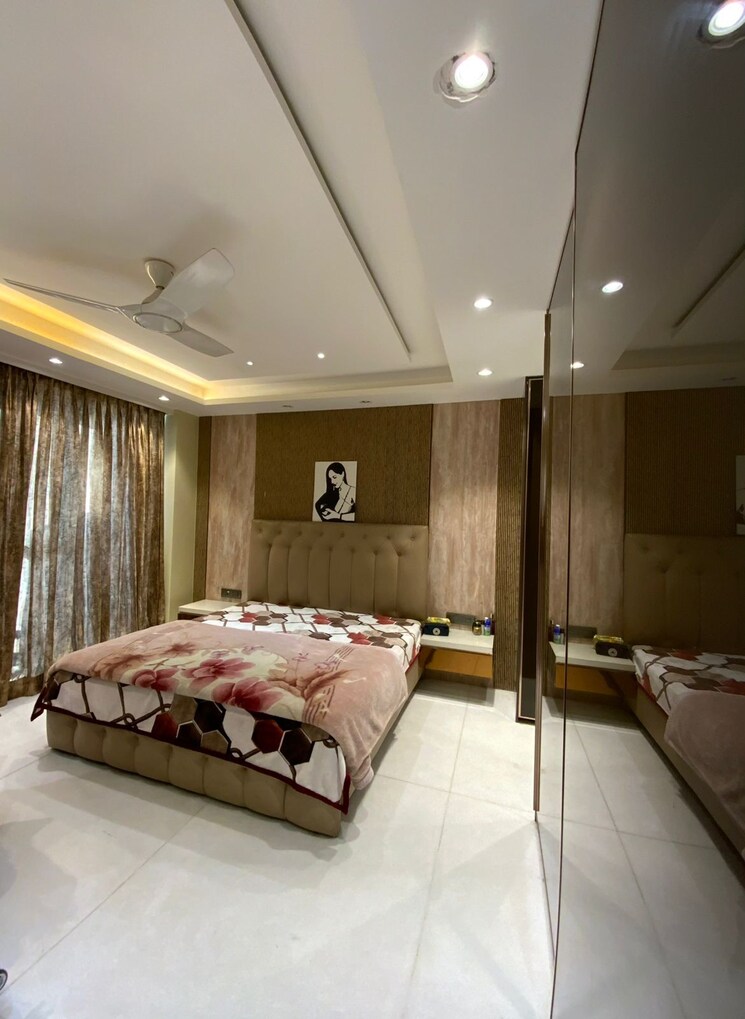 Bedroom, dlf-green-avenue 5 Bedroom 3000 Sq.Ft. Apartment In Dlf Phase iv Gurgaon 8493269