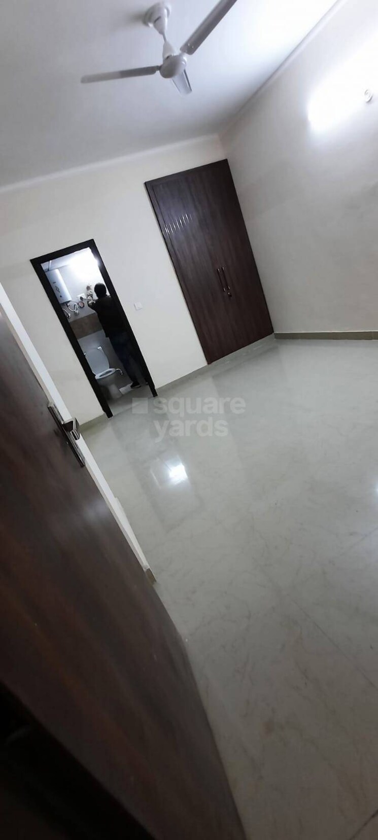 Room, sector 16b greater noida 2 Bedroom 990 Sq.Ft. Apartment In Sector 16b Greater Noida Greater Noida 8493495