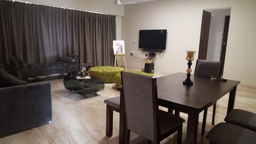 Living Room in 2 BHK Apartment at Khar West – for Rent