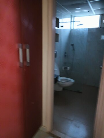 Furnished Amenities in 3.5 BHK Apartment at Ram Shanti Apartment, Sector 52 – for Rent