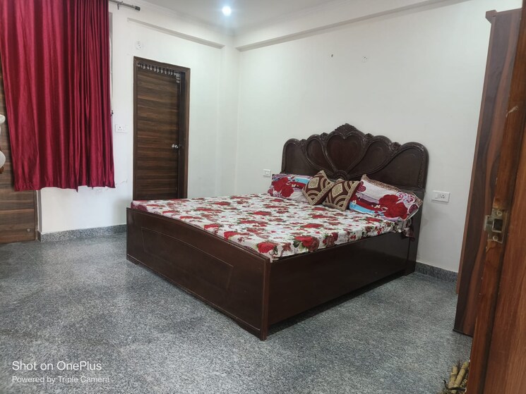 Bedroom, sector 51 2 Bedroom 120 Sq.Yd. Builder Floor In Sector 51 Gurgaon 8493542