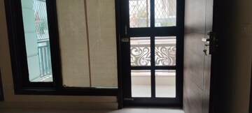 Room in 3 BHK Builder Floor at Vasant Kunj – for Rent