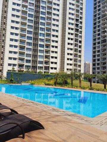 Swimming Pool in 2 BHK Apartment at Shapoorji Pallonji Vicinia, Powai – for Rent