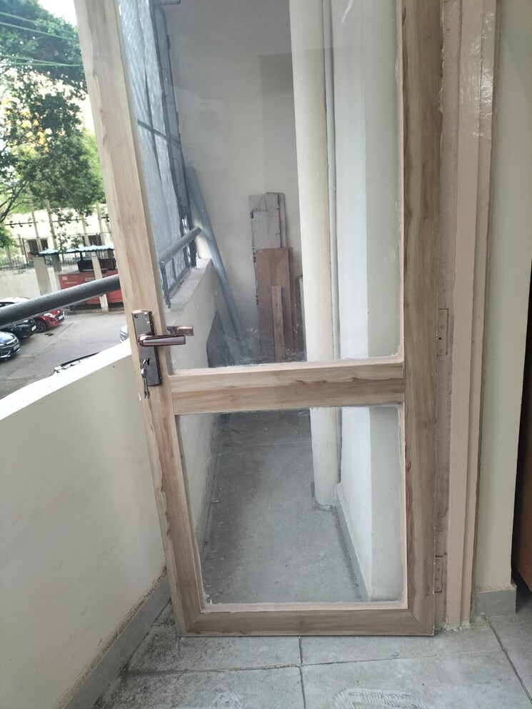 Balcony, neelpadam-kunj-complex 2 Bedroom 1150 Sq.Ft. Apartment In Kamma Ghaziabad 8493557