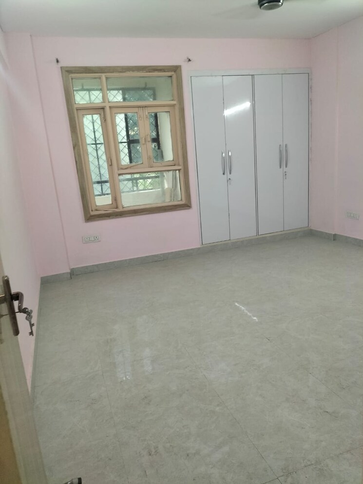 Room, neelpadam-kunj-complex 2 Bedroom 1150 Sq.Ft. Apartment In Kamma Ghaziabad 8493557