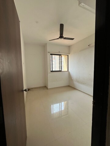 Room in 2 BHK Apartment at Lodha Palava Aurelia C H I, Dombivli East – for Rent