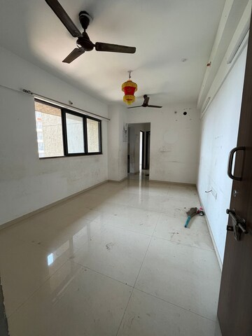 Room in 2 BHK Apartment at Lodha Palava Aurelia C H I, Dombivli East – for Rent