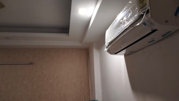 Furnished Amenities in 3 BHK Builder Floor at Sector 57 – for Rent