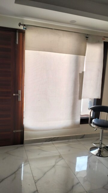 Staircase in 3 BHK Builder Floor at Sector 57 – for Rent