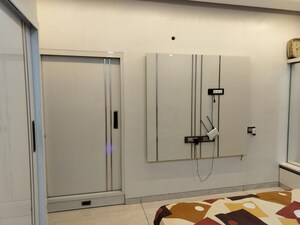 Room in 3 BHK Apartment at Mirchandani Palms, Rahatani – for Sale