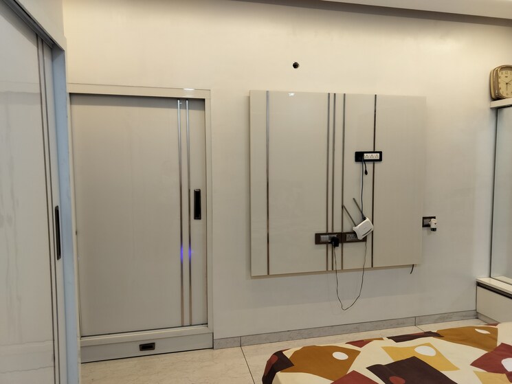 Room, mirchandani-palms 3 Bedroom 1650 Sq.Ft. Apartment In Rahatani Pune 8493758